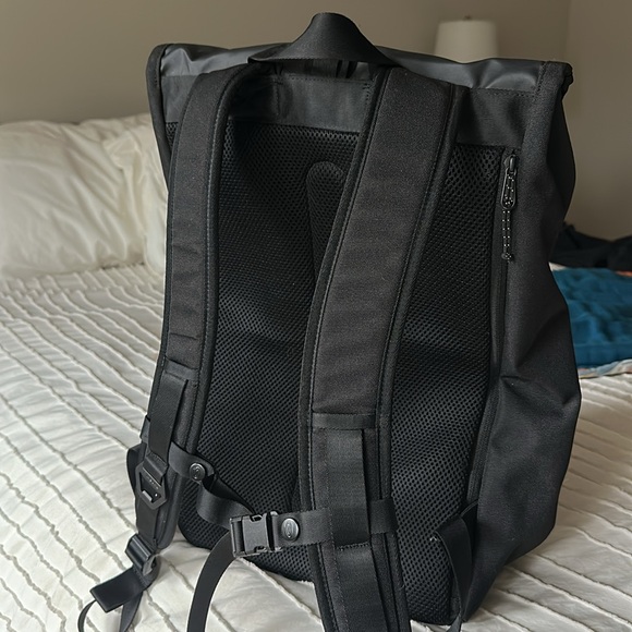 TIMBUK2 backpack - Picture 14 of 15